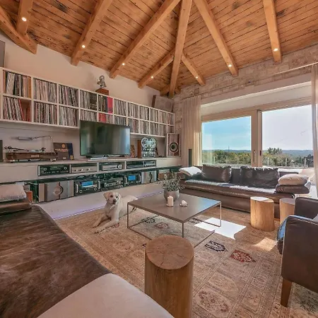 Villa Luxurious Child-friendly With Jacuzzi In Tar Frata