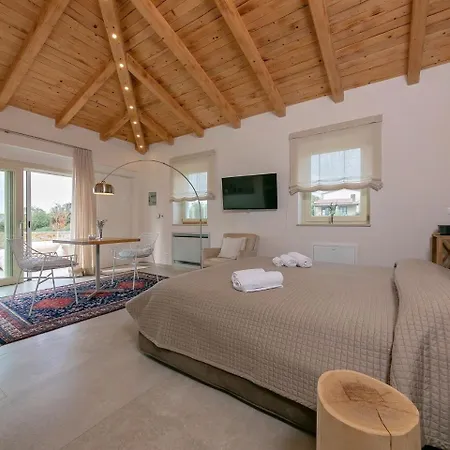 Luxurious Child-friendly With Jacuzzi In Tar